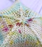 Hand knitted star - Christmas Decorations - Multicolour - Image 3
