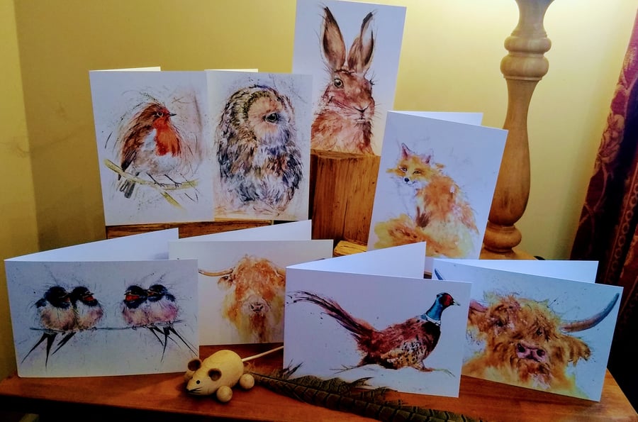 Mixed pack of 8 greetings cards , wildlife and farm animals. 