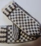 Ethical super warm handmade mittens from pure Welsh wool - Image 3