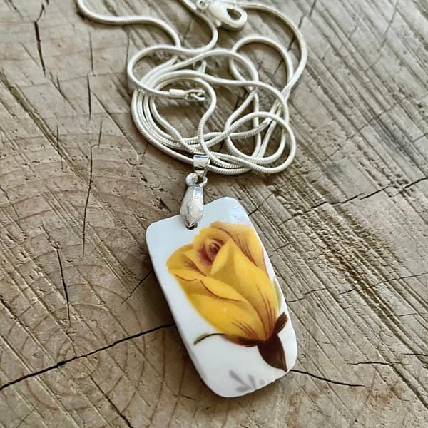 Yellow rose vintage crockery pendent necklace on sterling silver chain.