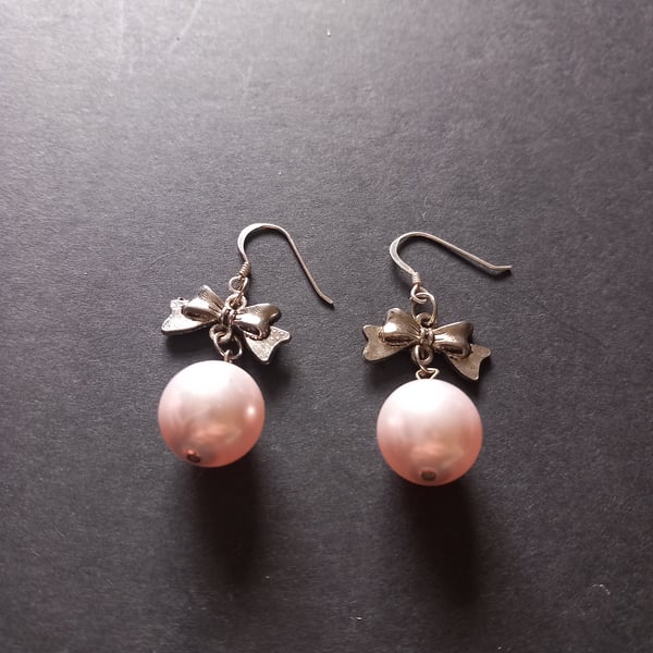 Pink pearl dangle srop earrings antiqued silver bow drop earrings for pierced ea