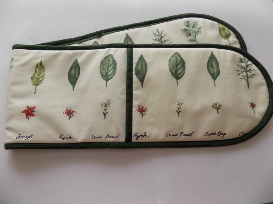 Kitchen Herbs Double Oven Gloves Heat Resistant Oven Mitts