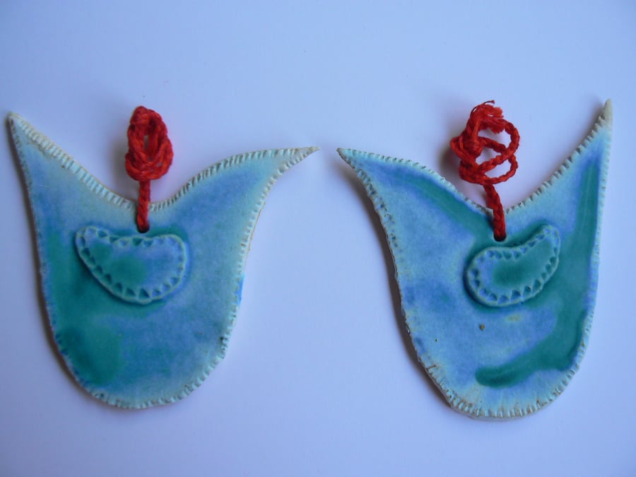 Pair of Scandinavian Folk Birds