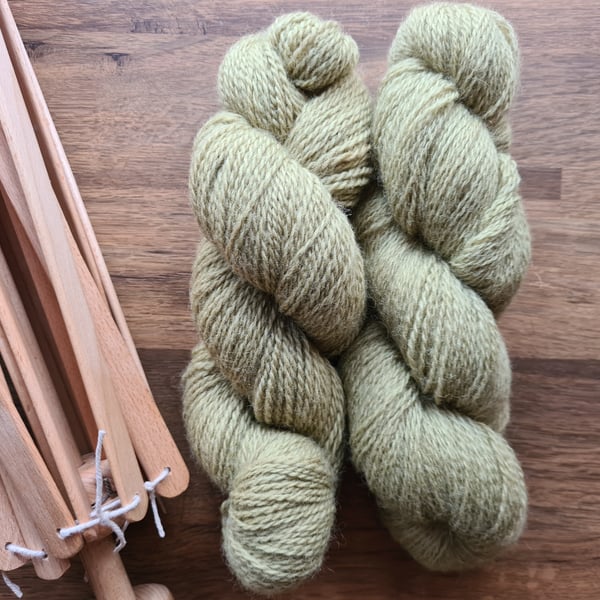 Naturally dyed non-superwash British BFL & Masham 4 ply wool yarn 100g skeins