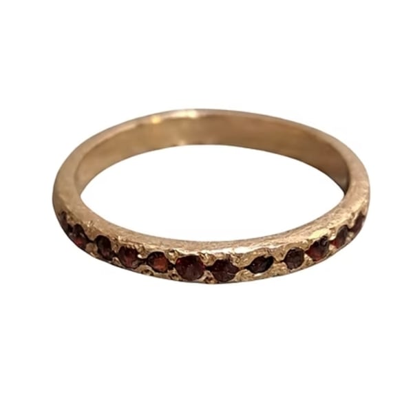 9ct yellow gold and garnet wedding,eternity ring