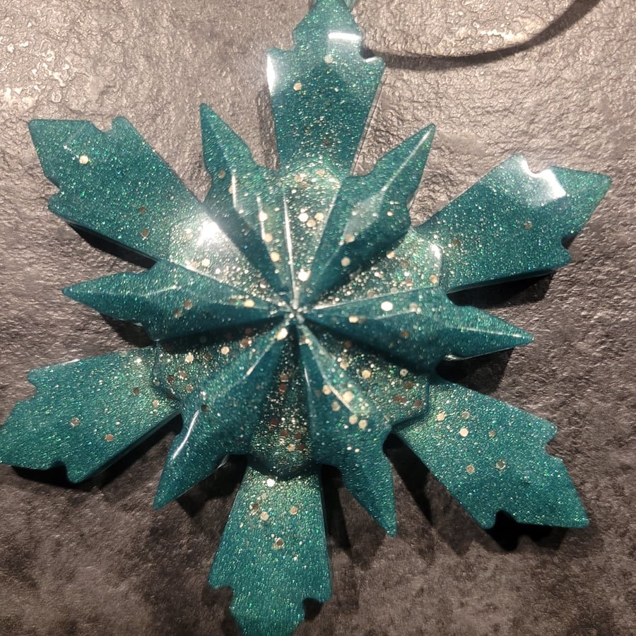 SALE  christmas tree decoration Free Postage UK