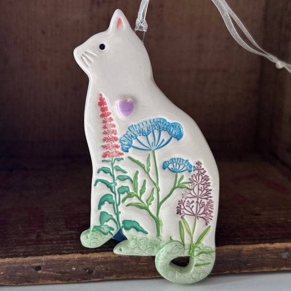 Ceramic floral cat hanging decoration purple heart