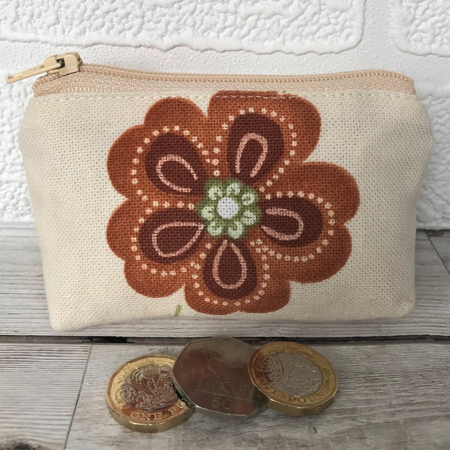 Small purse, coin purse in cream with terracotta and green flower