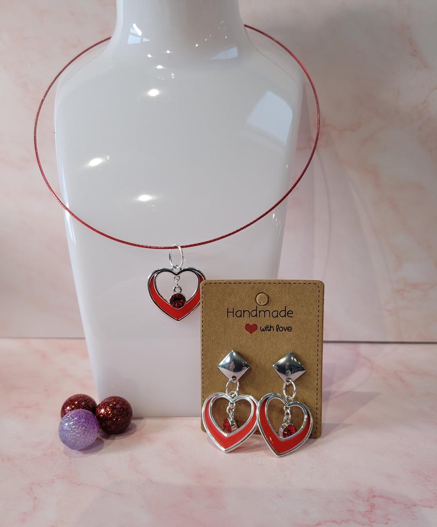 Resin Filled Bezel Heart with Red Birthstone Earring and Pendant Set
