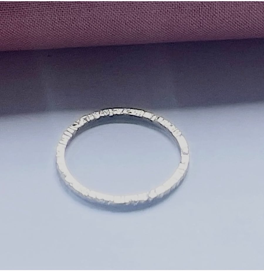Hammered friendship ring