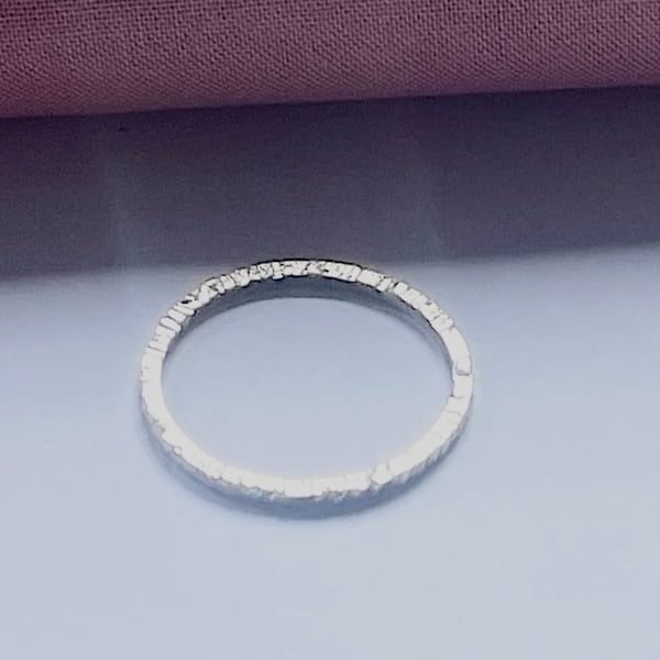 Hammered friendship ring
