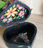 Wooden trinket box love heart shaped handpainted black with metallic flowers.   - Image 6