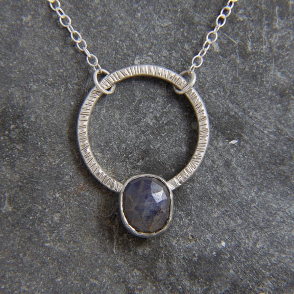 Blue Sapphire Gemstone Hammered Circle Sterling Silver Pendant Necklace 