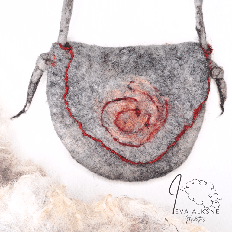 Wool shoulder bag