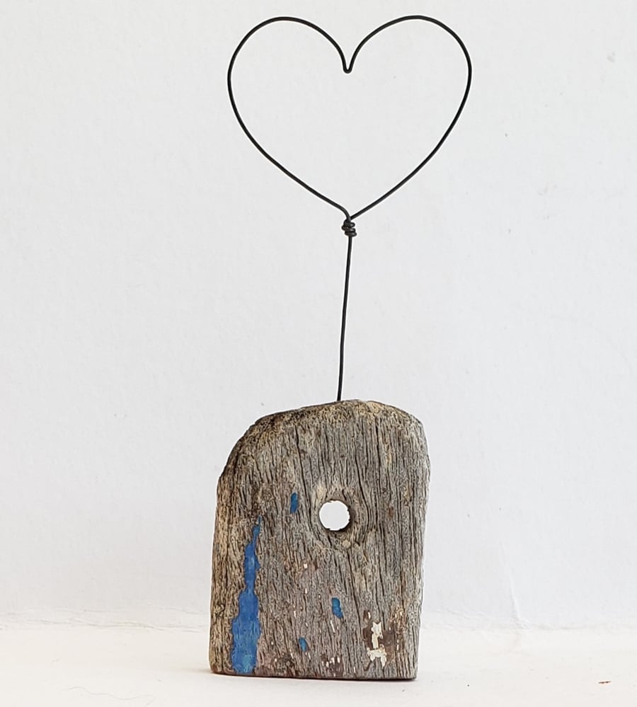 'Love you'  driftwood and wire heart