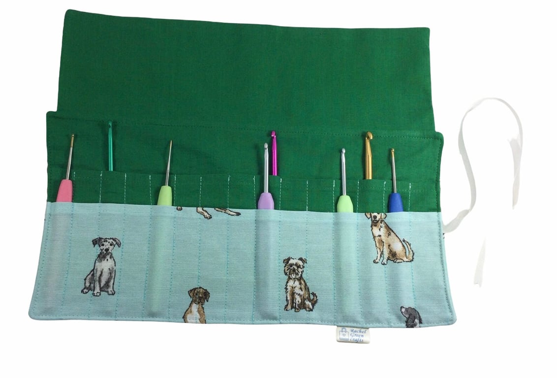 Crochet hook case with dogs, Ergonomic hook organiser, roll up case, dog lover g