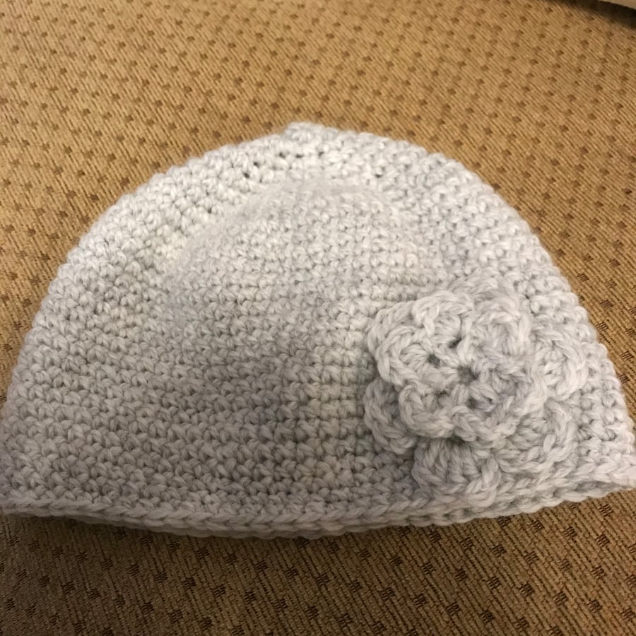 Age 6-18 months Pure British Wool Crocheted Hat 