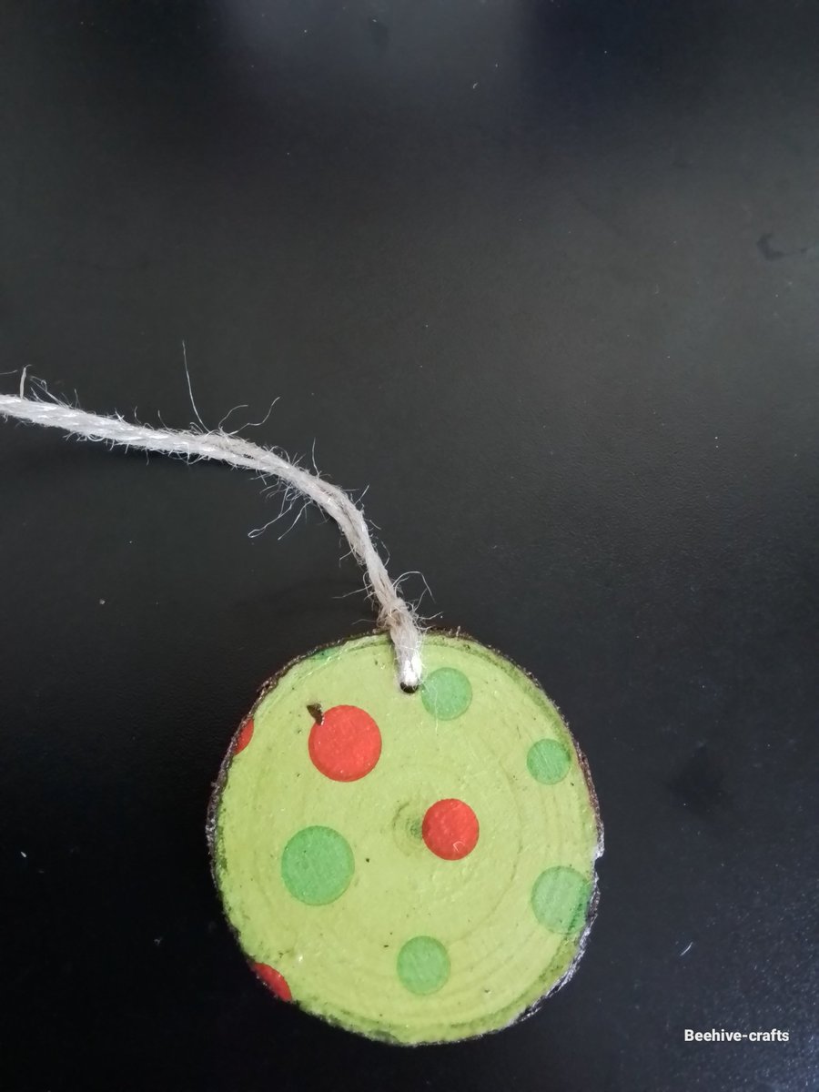 Mini woodslice christmas decoration 