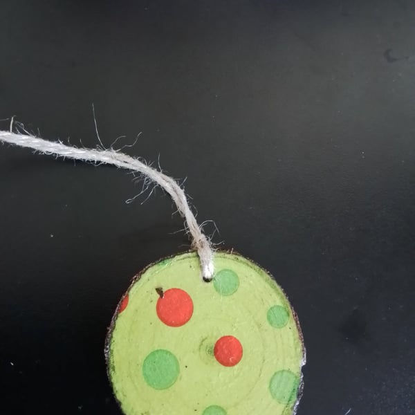 Mini woodslice christmas decoration 