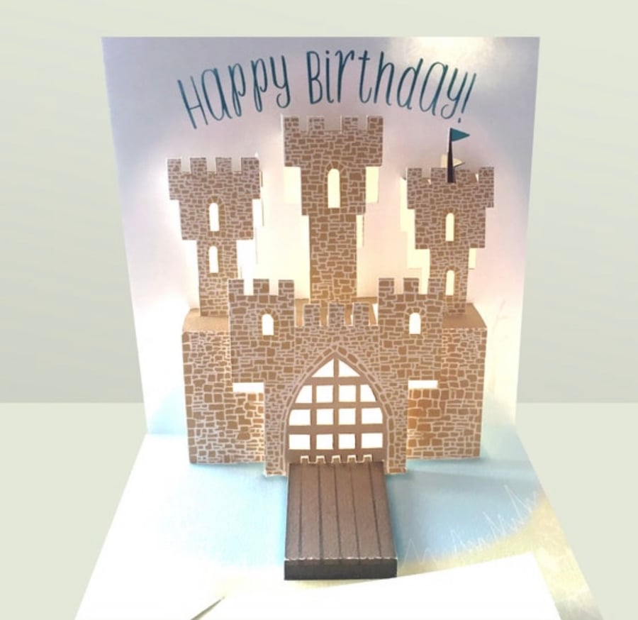 Pop up Glow Castle Birthday Card
