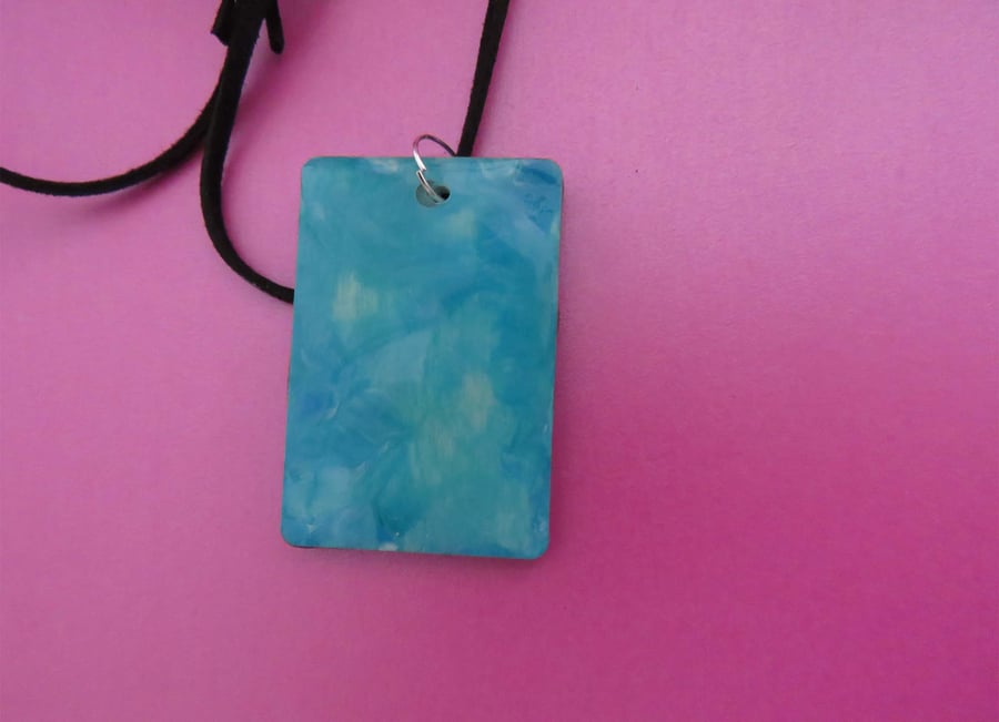 Fluid Art Necklace (1)