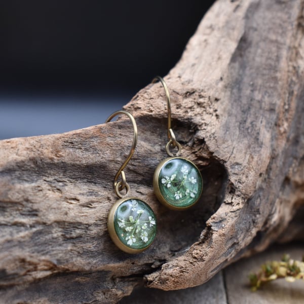 Hypoallergenic Real Pressed Flower Resin Earrings, Titanium Ear Hooks, Green