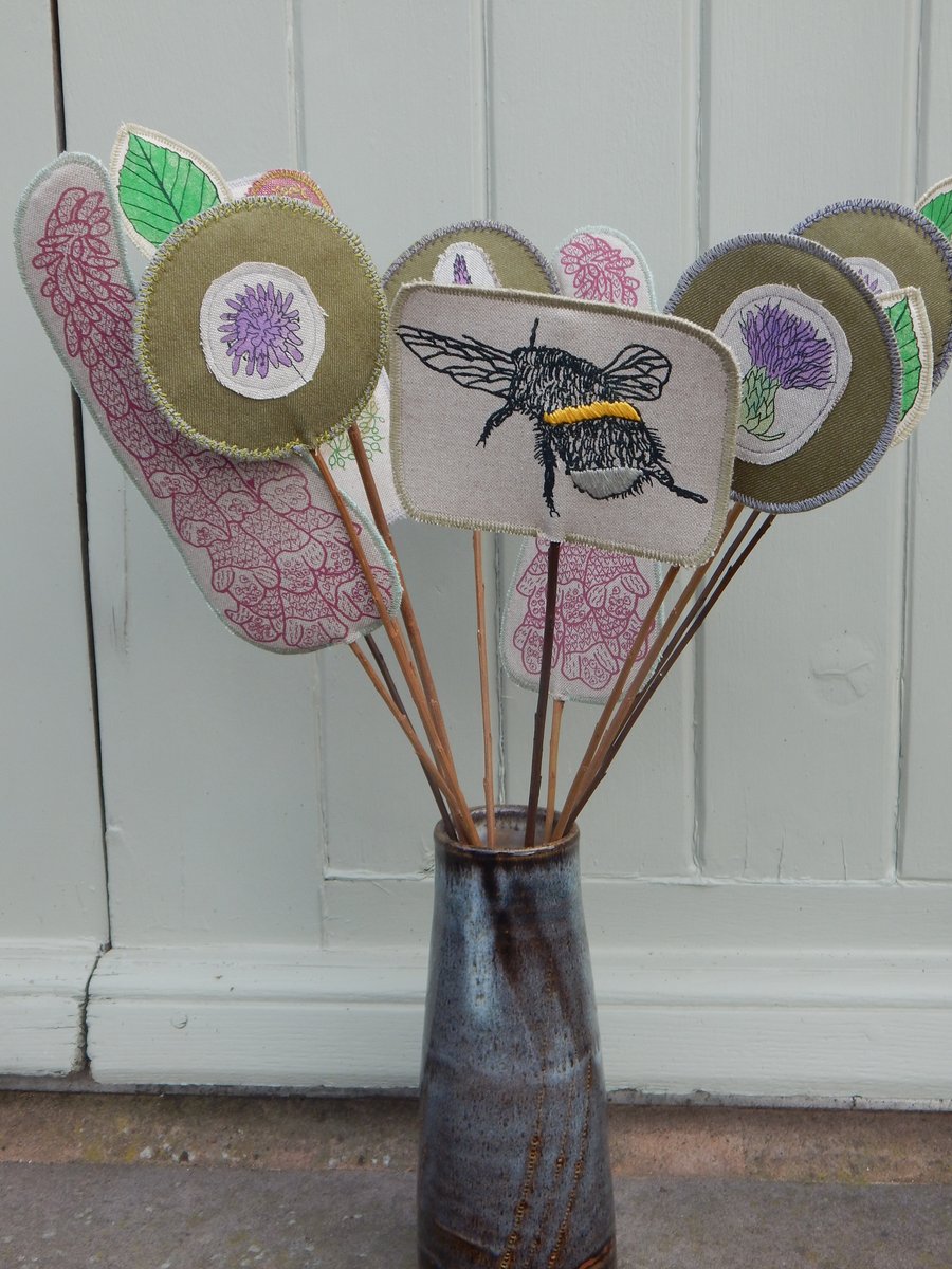 Bee and wild flowers- Screen printed fabric and willow flowers