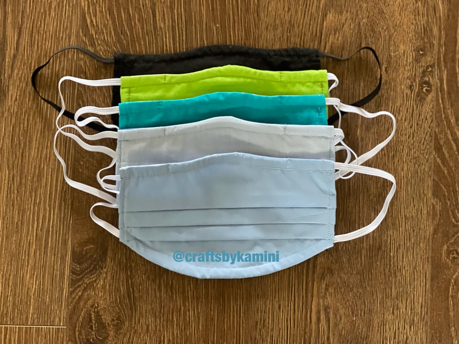 Pack of 5 washable face coverings with filter pockets and nose wire (inc P&P)