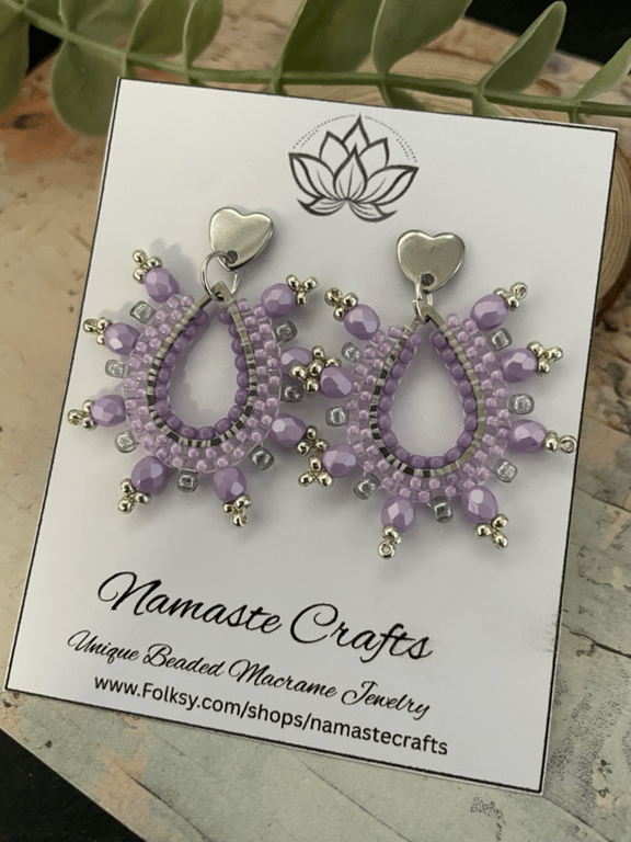 Pretty lilac glass beaded teardrop statement dangle earrings