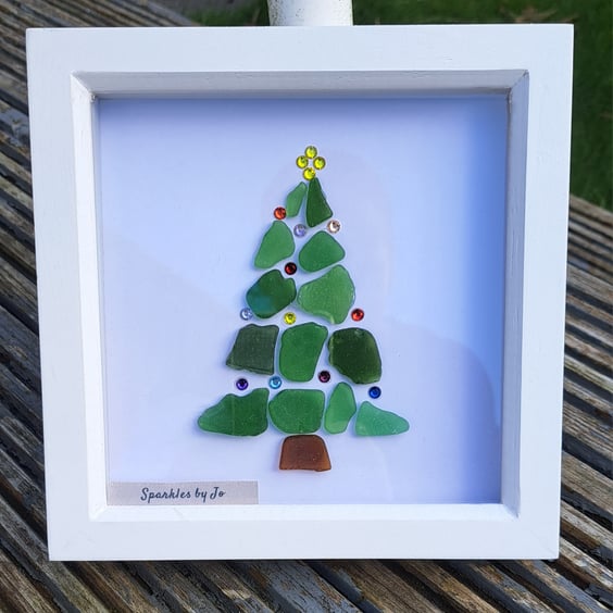 CHRISTMAS TREE  PICTURE Sea glass and sparkle fusion picture, approx 20x20cm