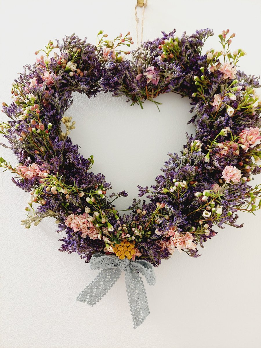 Dried Flower Wreath, hand tied wedding table decoration, purple, pink flowers 