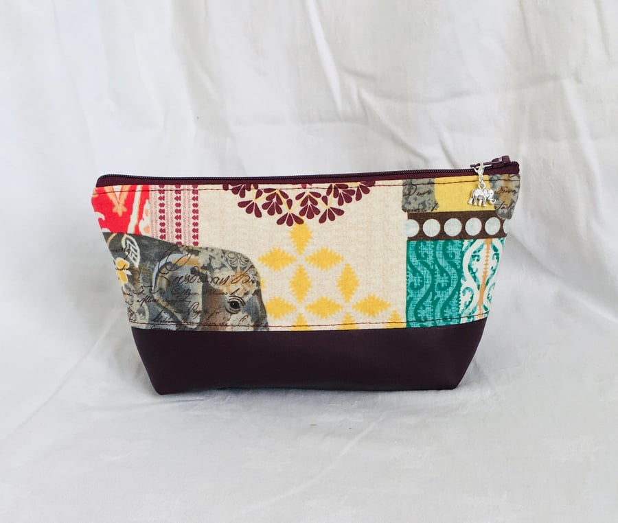 Stylish Makeup Bag, Elephant Cosmetic Bag, Unique Makeup Bag, Gift Ideas.