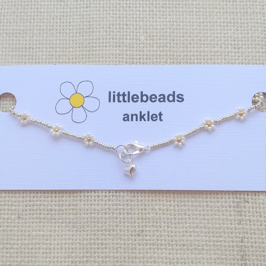 Pearl Daisy and Silver Beaded Anklet