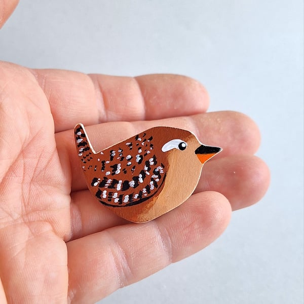 Handmde Wooden Pin - Wren