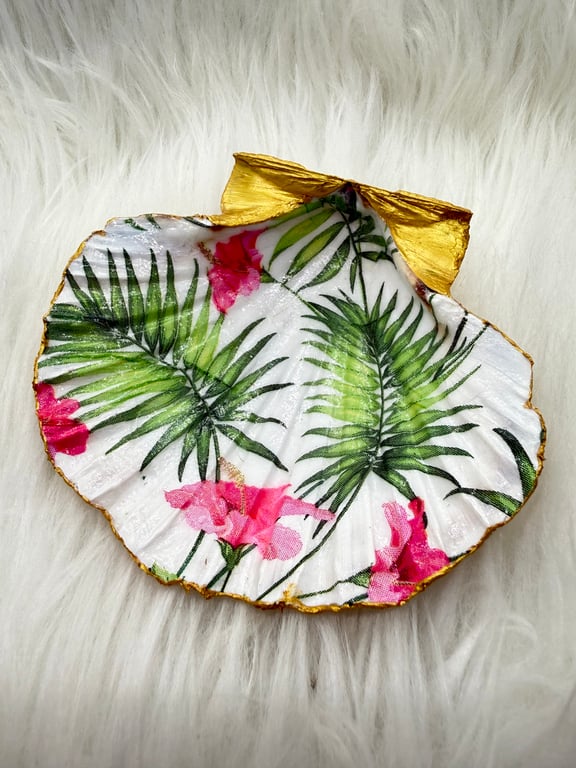 Tropical print scallop shell jewellery dish 