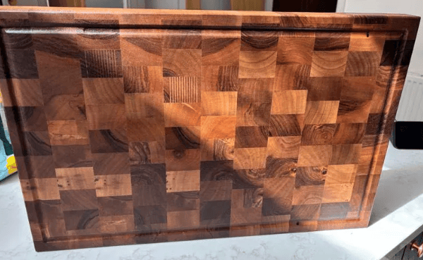 Butchers Block Solid Walnut End Grain Cutting Board 450x400x40mm