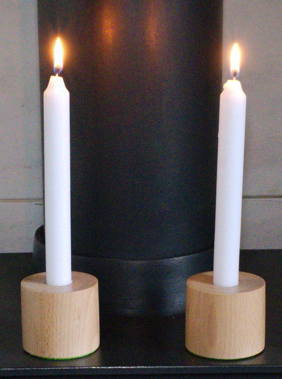 Beech wood candle holder