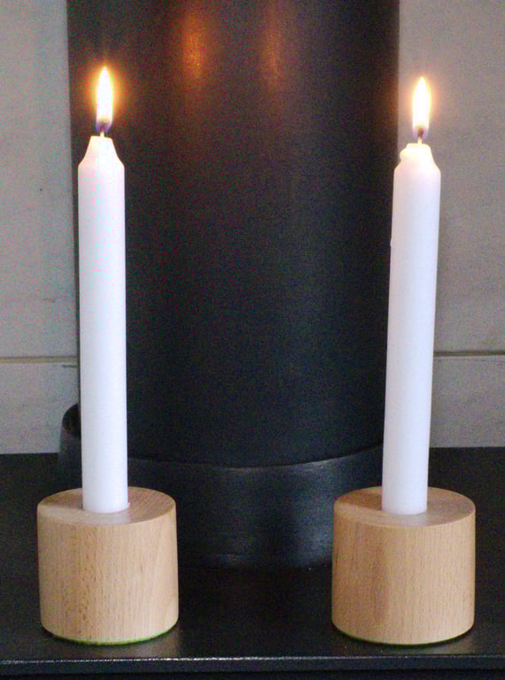 Beech wood candle holder