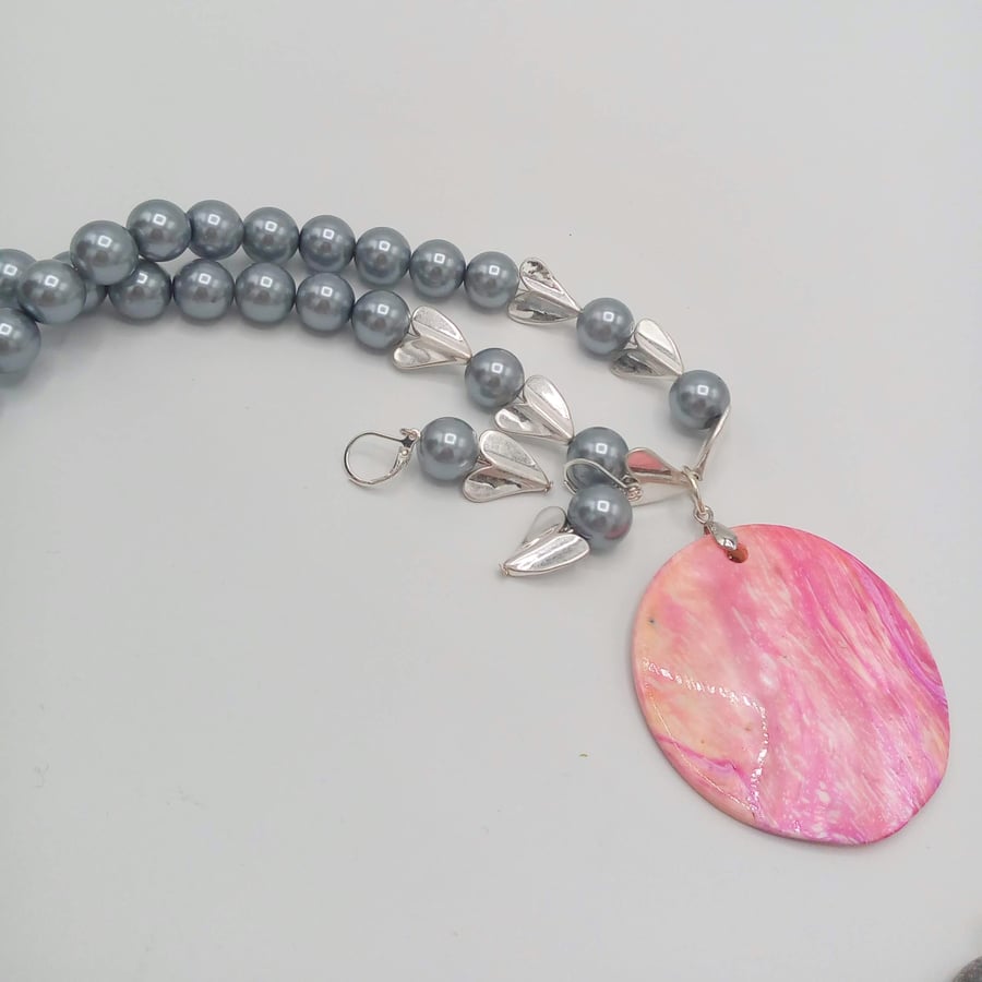 Pink Shell Pendant on a Charcoal Grey Pearl and Silver Heart Necklace & Earrings