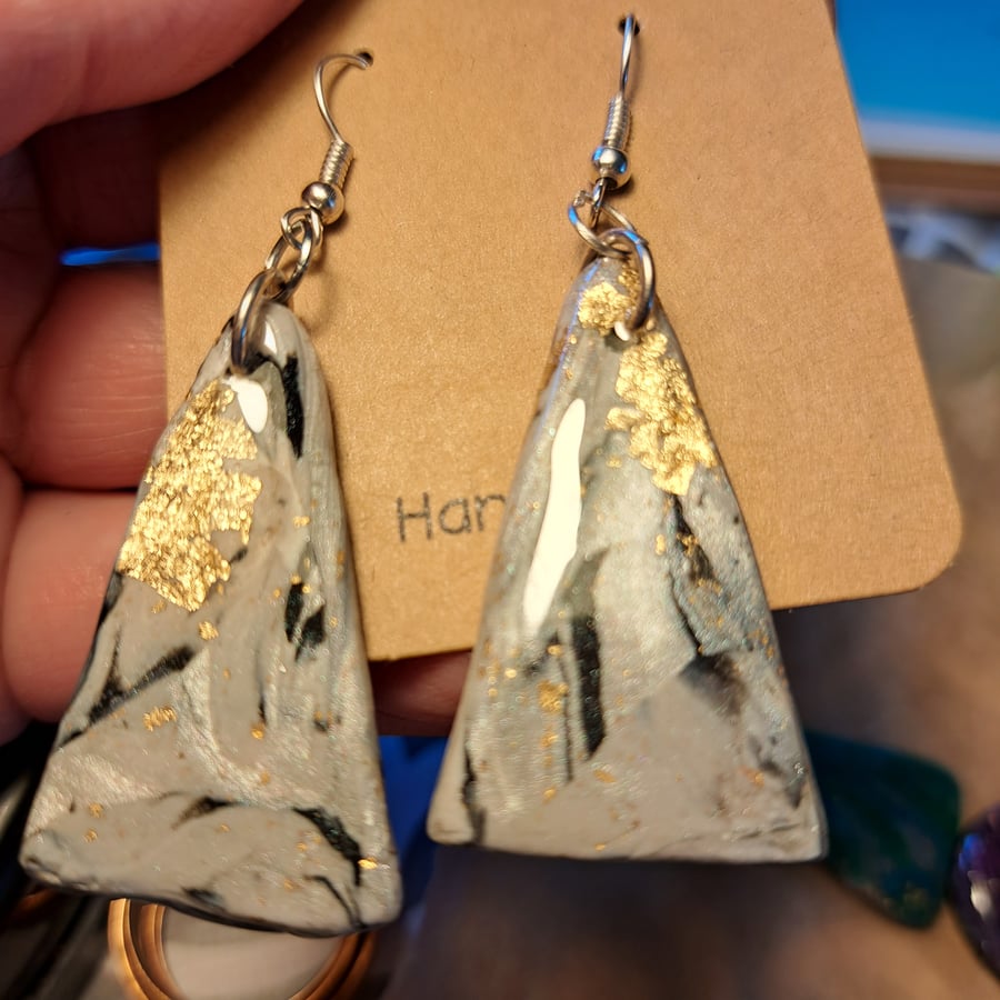 Lovely tirangular pair of grey, black, silve and gold leaf polymer clay earrings
