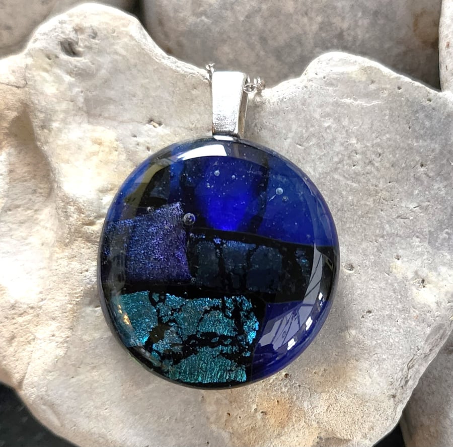 Dark blue and turquoise glass pendant