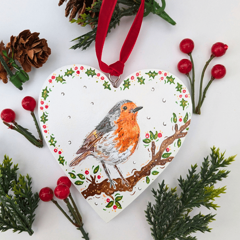 Robin hand-painted wooden heart Christmas decoration, Robin Christmas ornament 