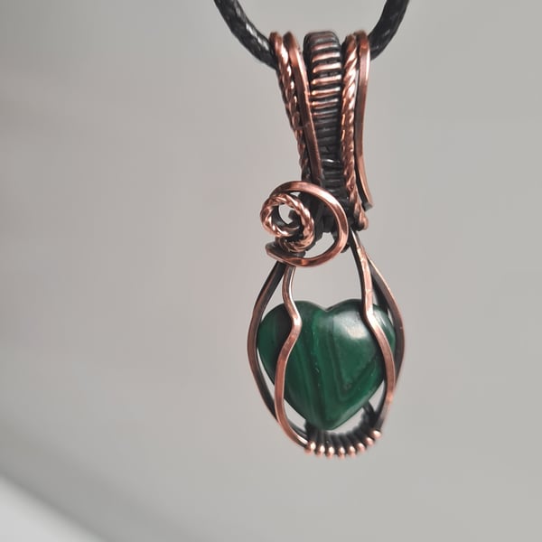 Handmade Natural Malachite & Copper Heart Pendant Necklace Gift Boxed