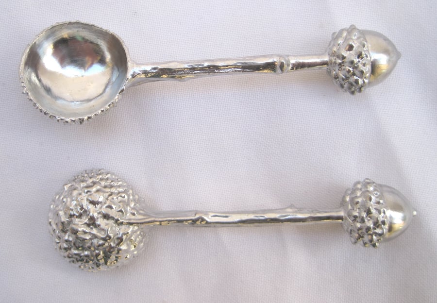 Solid pewter 'Acorn' spoon