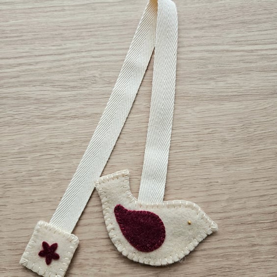 Hand stitched felt bird bookmark