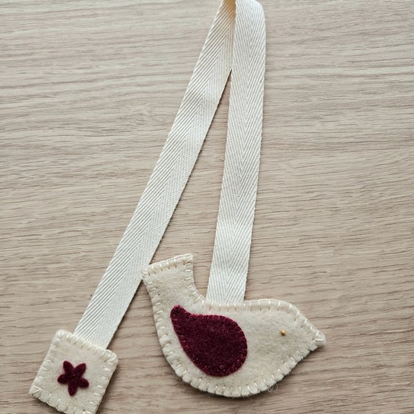 Hand stitched felt bird bookmark