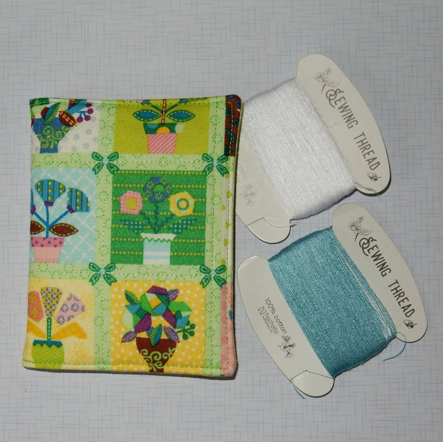Needle case - funky flowers in pots