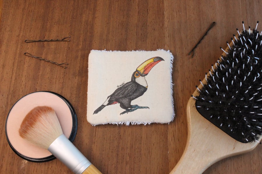 Toucan Washable & Reusable Eco Fabric Bird Face Wipe Gift Set