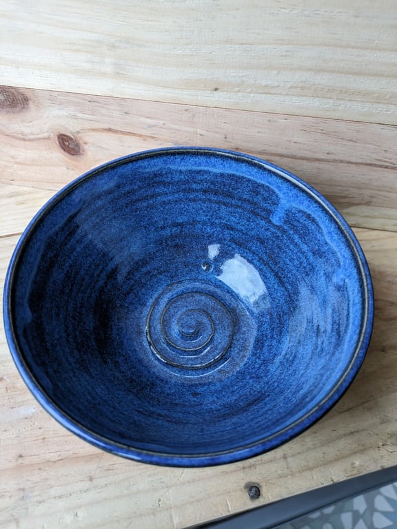 Blue swirl bowl