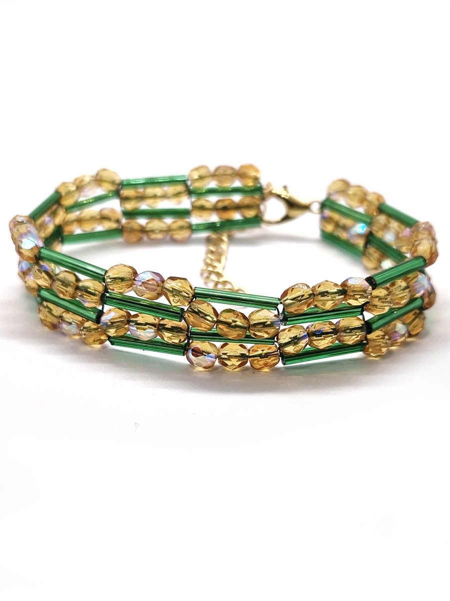 Green and gold glittering Czech crystal and bugle bead Christmas bracelet